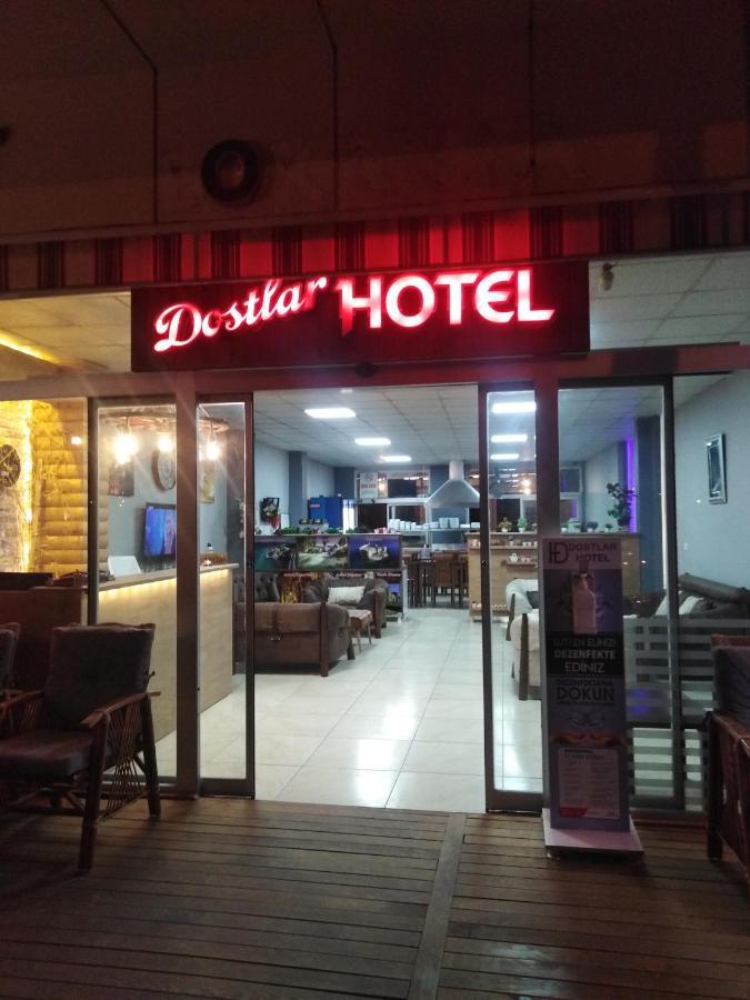 Dostlar Hotel メルスィン エクステリア 写真