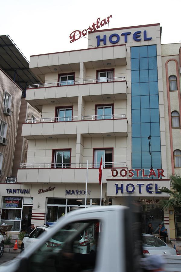 Dostlar Hotel メルスィン エクステリア 写真